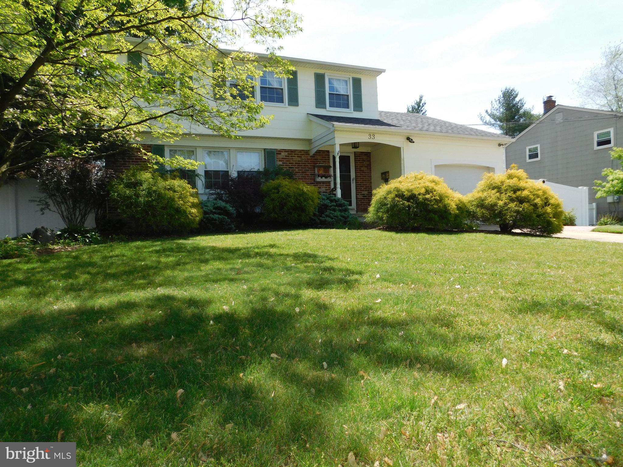 33 Champlain Road Marlton, NJ 08053 - Photo 1 of 45 Exterior front Yard