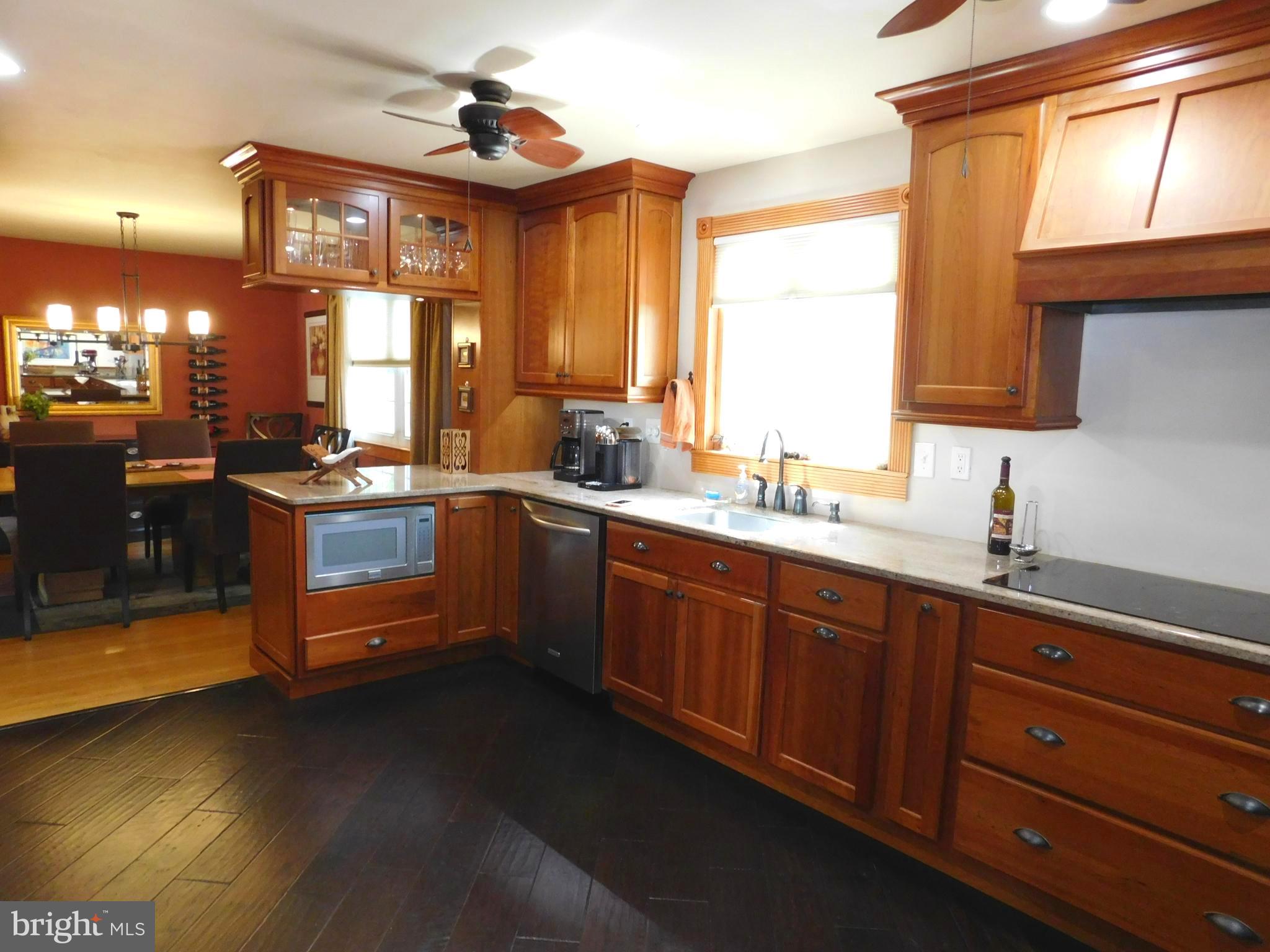 33 Champlain Road Marlton, NJ 08053 - Photo 11 of 45 Remodeled kitchen with 2 ceiling fans