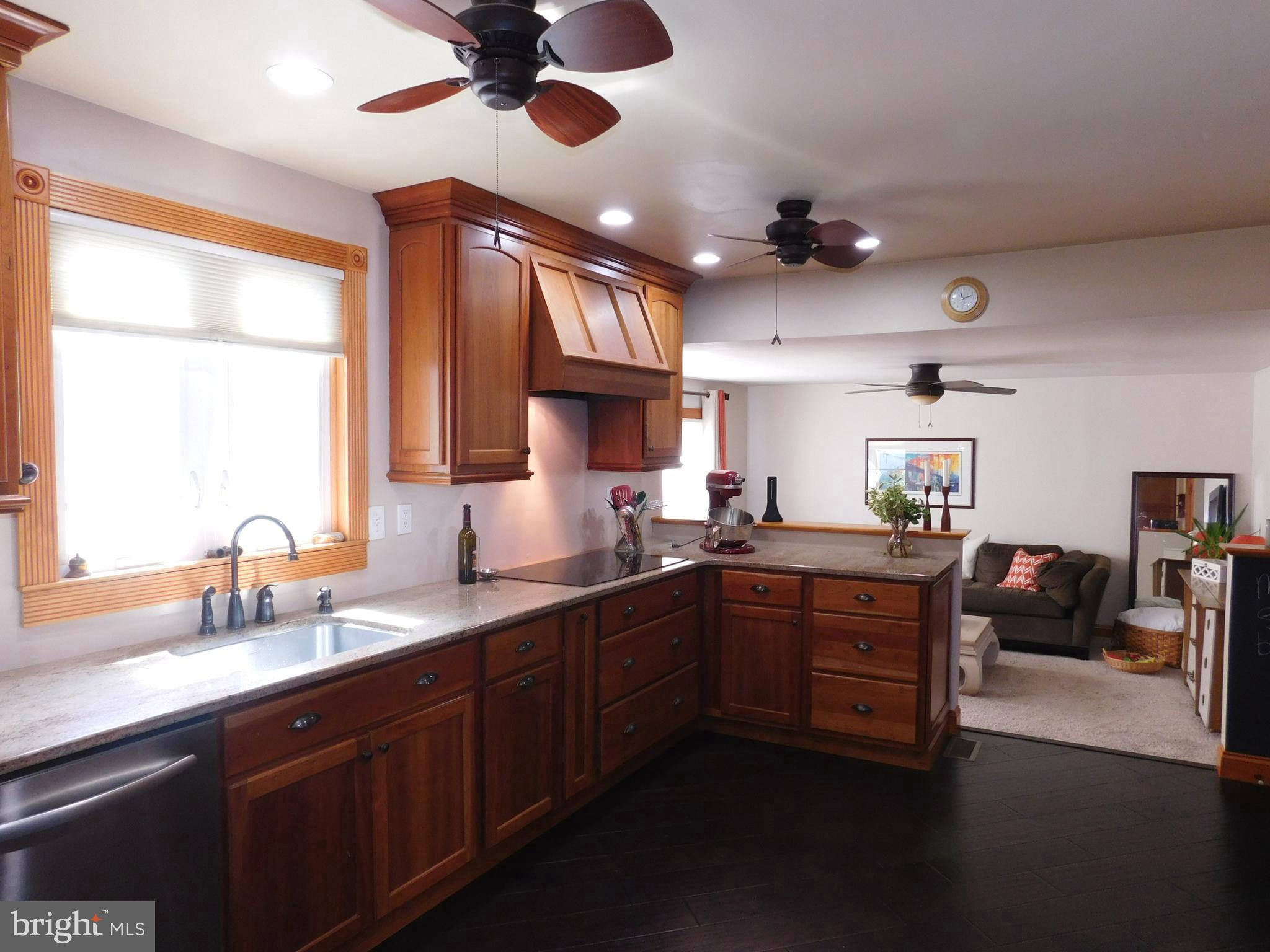 33 Champlain Road Marlton, NJ 08053 - Photo 12 of 45 Remodeled kitchen with 2 ceiling fans