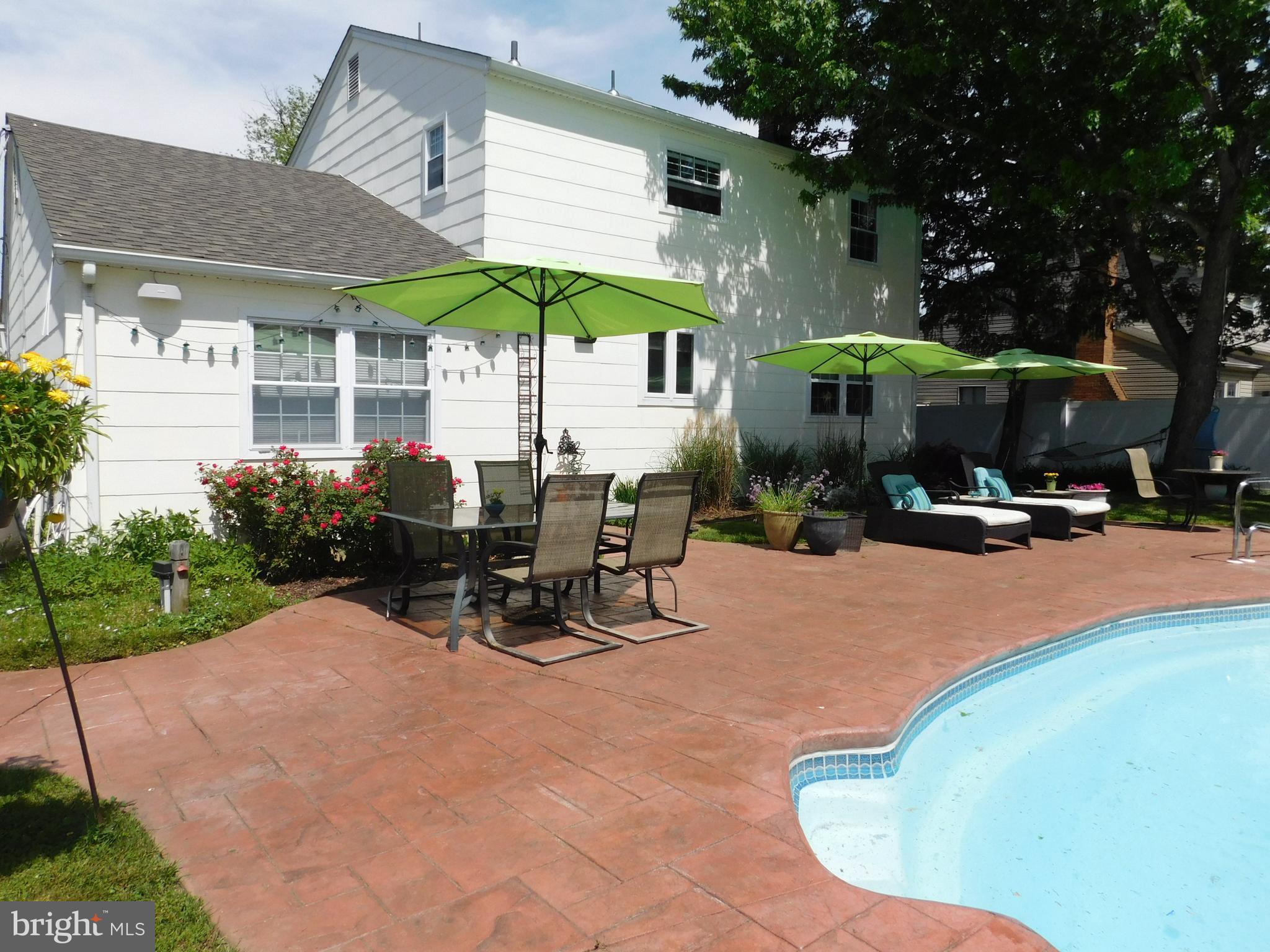 33 Champlain Road Marlton, NJ 08053 - Photo 37 of 45 Paver patio around the pool