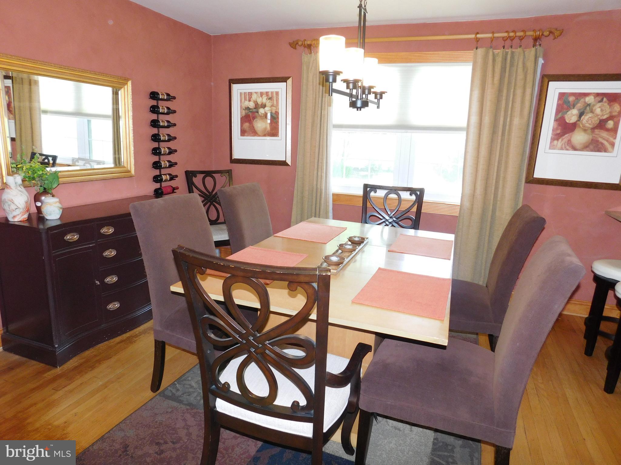 33 Champlain Road Marlton, NJ 08053 - Photo 8 of 45 Dining area