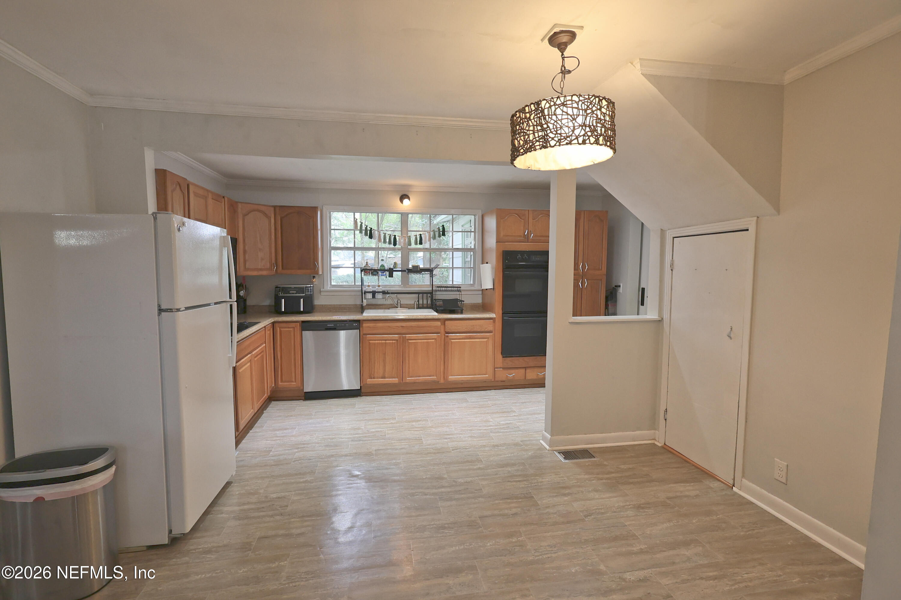 7448 Clinton Street Jacksonville, FL 32208 - Photo 14 of 43 Eat in kitchen