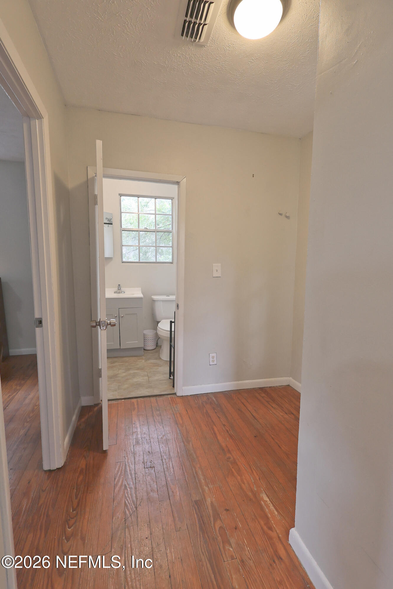 7448 Clinton Street Jacksonville, FL 32208 - Photo 34 of 43 upstairs landing