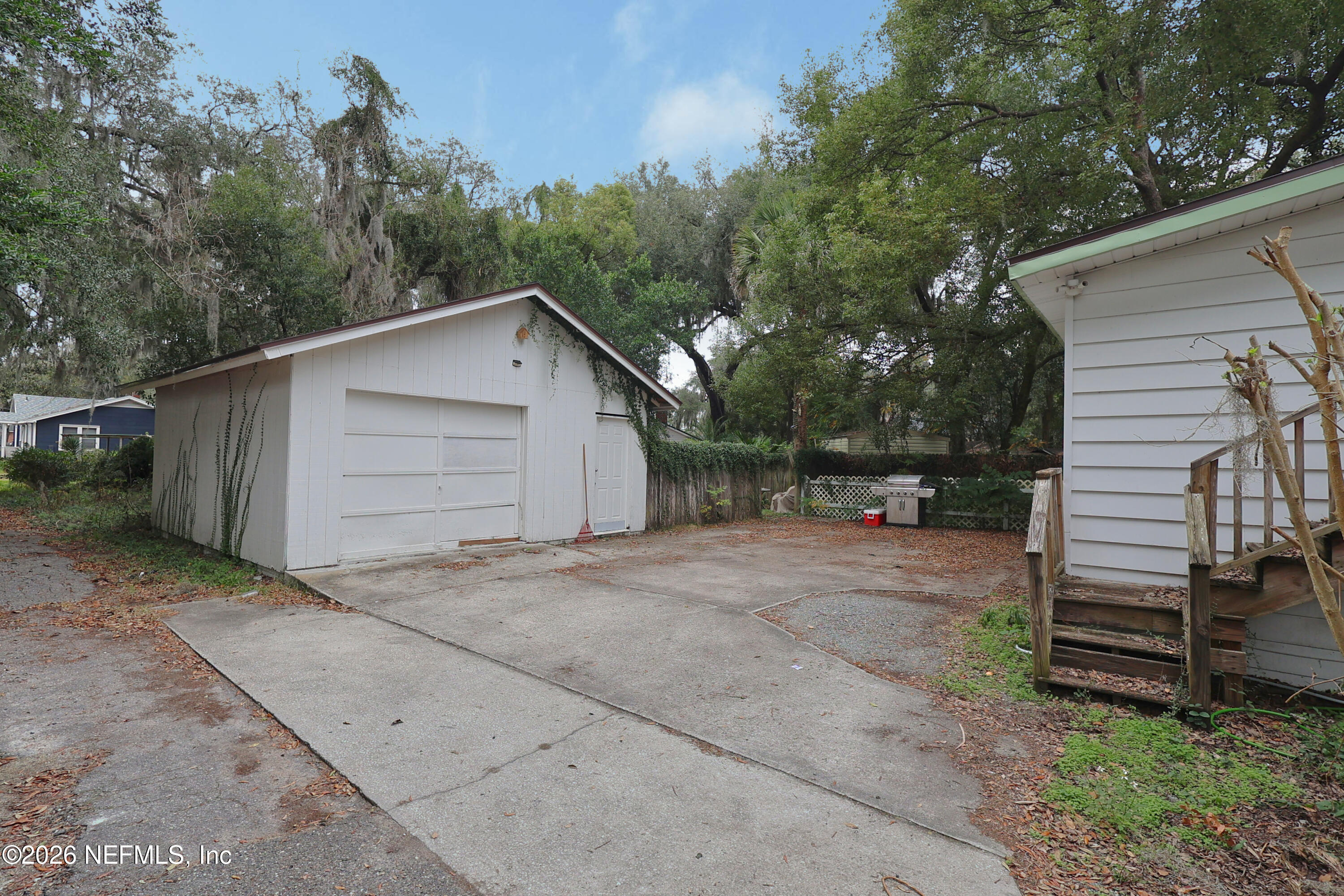 7448 Clinton Street Jacksonville, FL 32208 - Photo 7 of 43 Garage in back