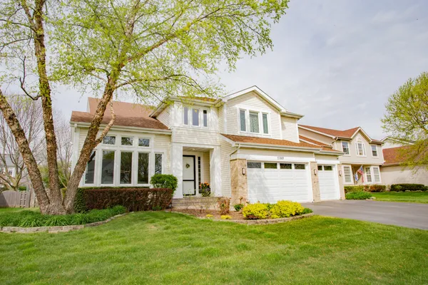 $999,000 | 2189 Avalon Drive, Buffalo Grove, IL 60089