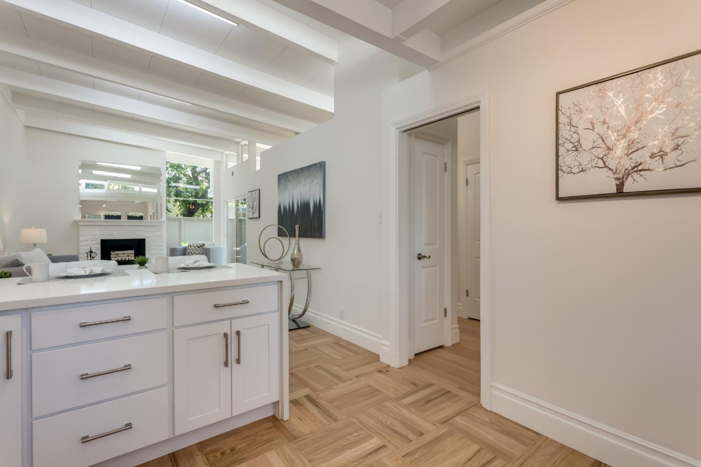 3901 Middlefield Road, Unit H Palo Alto, CA 94303 - Photo 11 of 22 Gallery Image 11