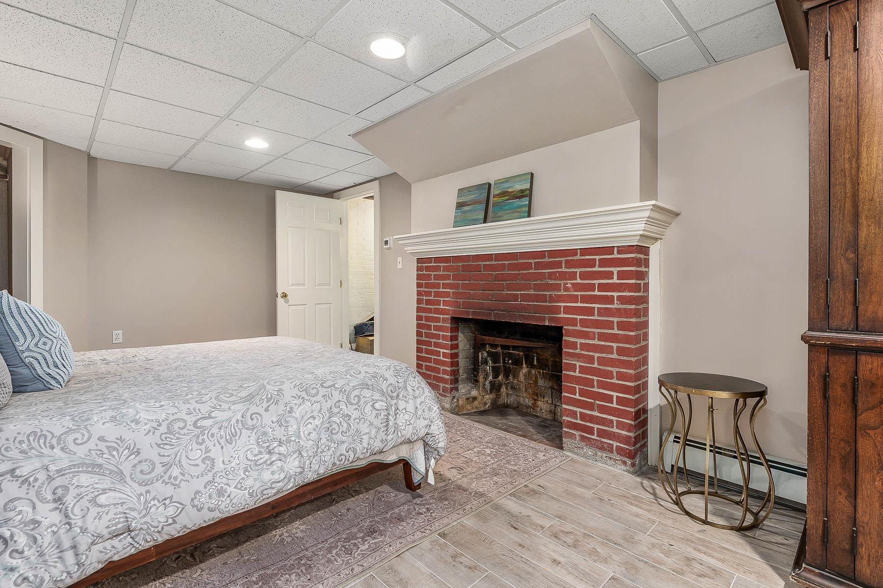 51 Pinehurst Road Portsmouth, NH 03801 - Photo 26 of 46