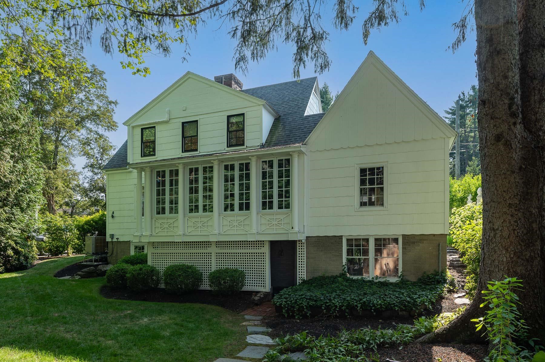 51 Pinehurst Road Portsmouth, NH 03801 - Photo 35 of 46