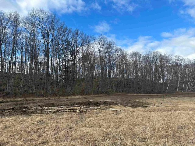 $375,000 | 452 Syndicate Road, Pittsford, VT 05733