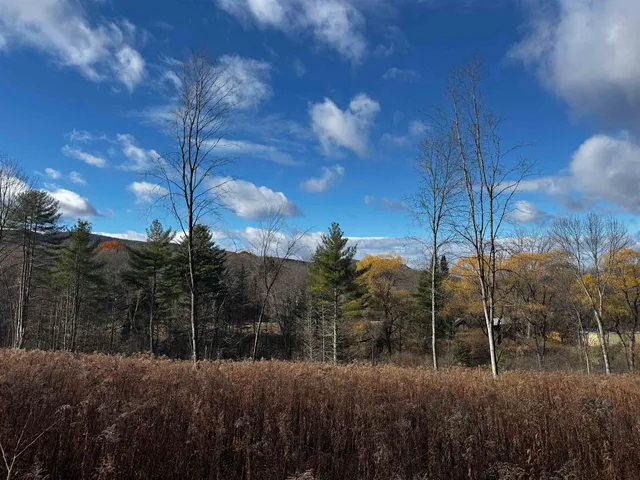 $375,000 | 452 Syndicate Road, Pittsford, VT 05733