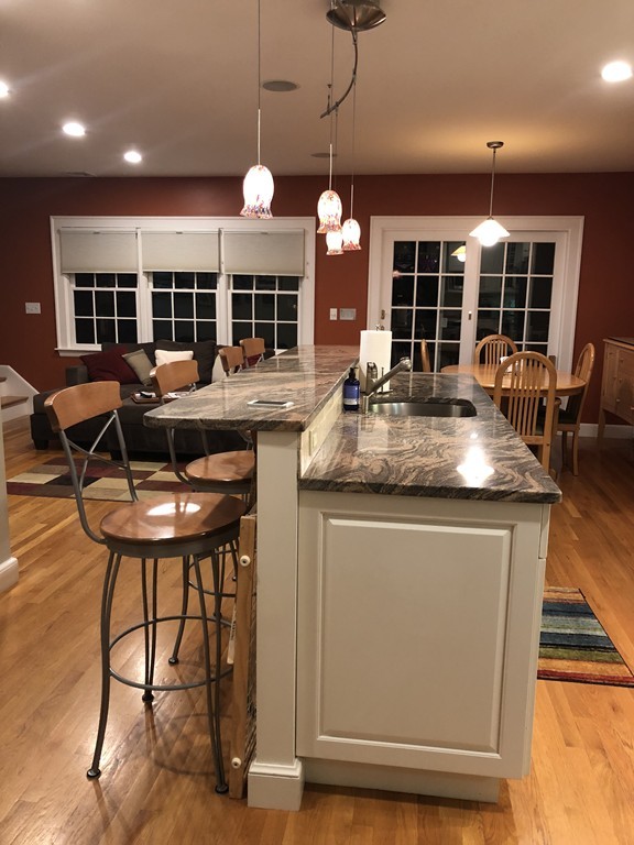 105 Pine Ridge Road Newton, MA 02468 - Photo 4 of 21