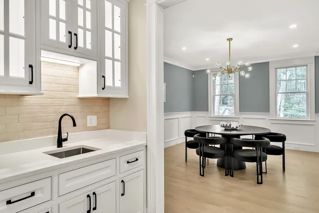 $3,650,000 | 18 Heritage Drive, Lexington, MA 02420