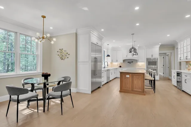 $3,650,000 | 18 Heritage Drive, Lexington, MA 02420