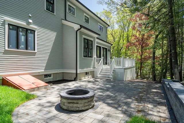 $3,650,000 | 18 Heritage Drive, Lexington, MA 02420