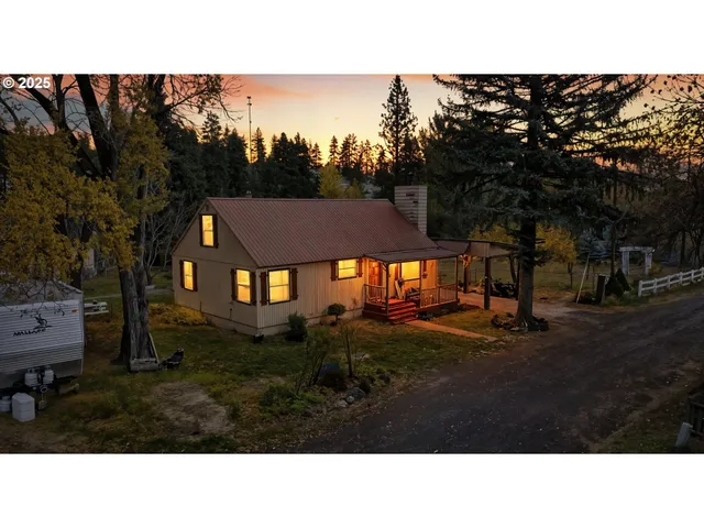 a picture of floor plan