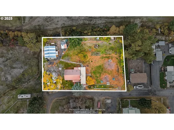 $370,000 | 80107 Pioneer Street, Tygh Valley, OR 97063