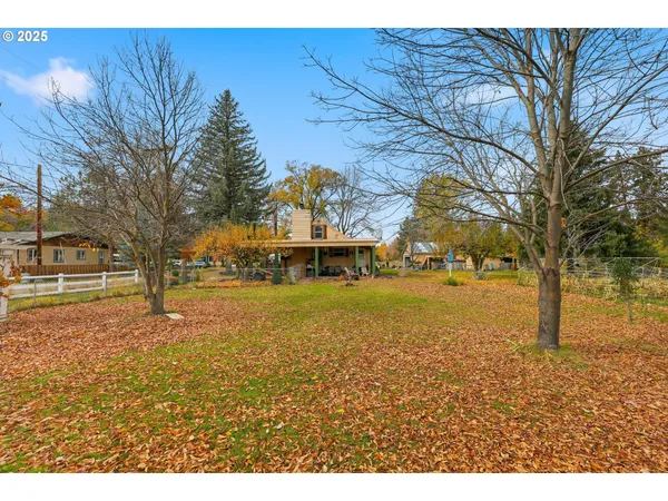 $370,000 | 80107 Pioneer Street, Tygh Valley, OR 97063