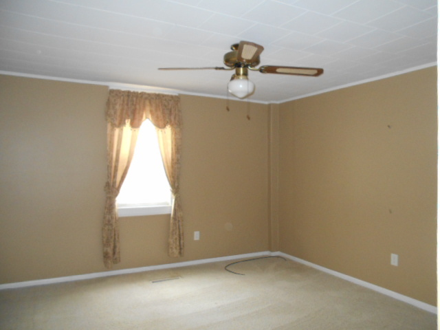 1373 North 36th Road Ottawa, IL 61350 - Photo 8 of 21