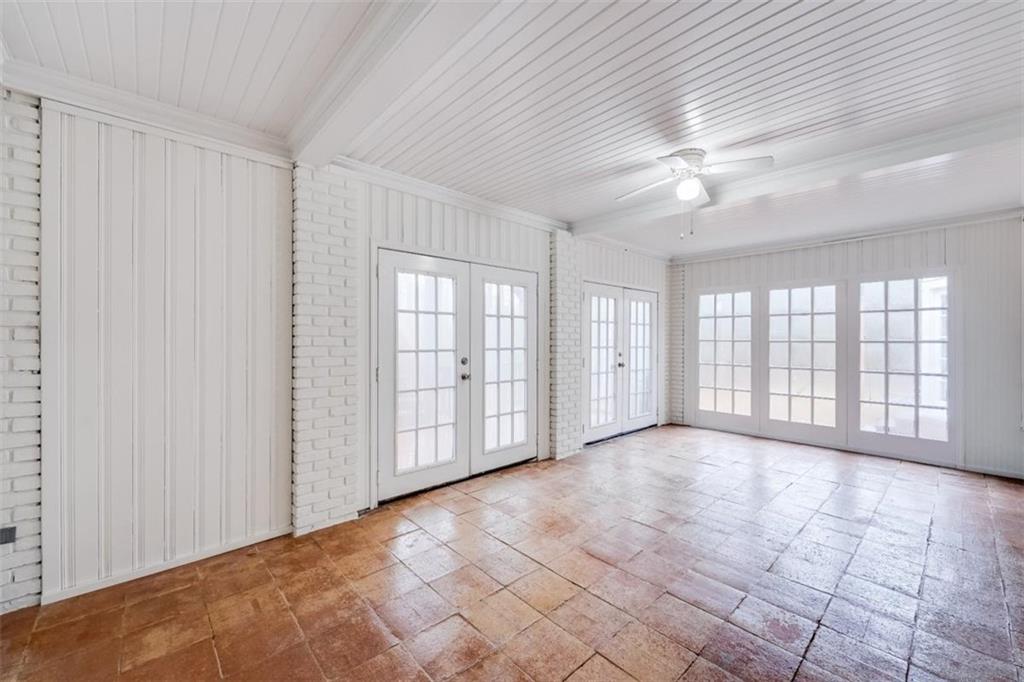 5550 Koweta Road South Fulton, GA 30349 - Photo 33 of 58 a view of an empty room with windows