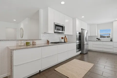 $1,295,000 | 6463 Estrella Avenue, San Diego, CA 92120