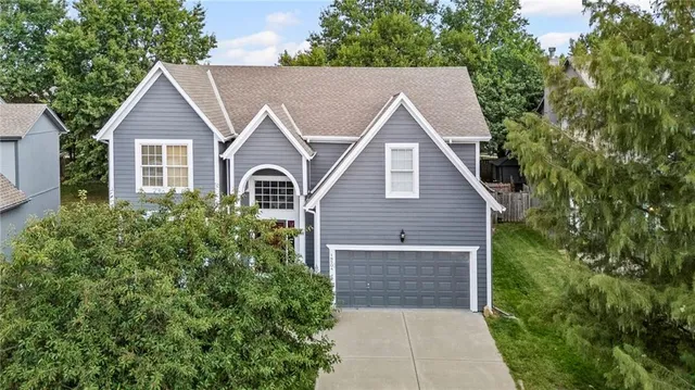 $450,000 | 18504 West 153rd Terrace, Olathe, KS 66062