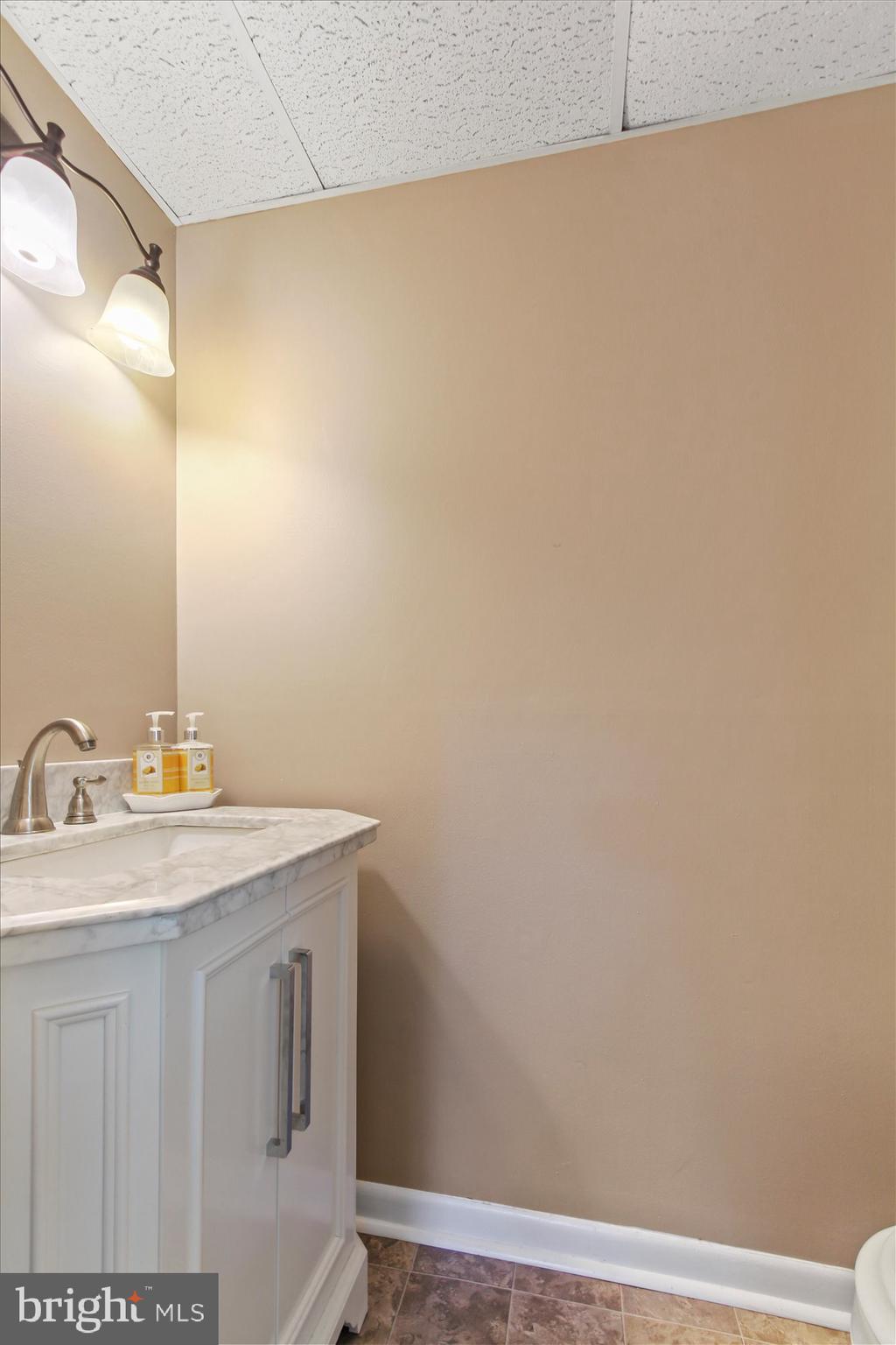 3244 Ridgeway Road Harrisburg, PA 17109 - Photo 16 of 26 Gallery Image 16