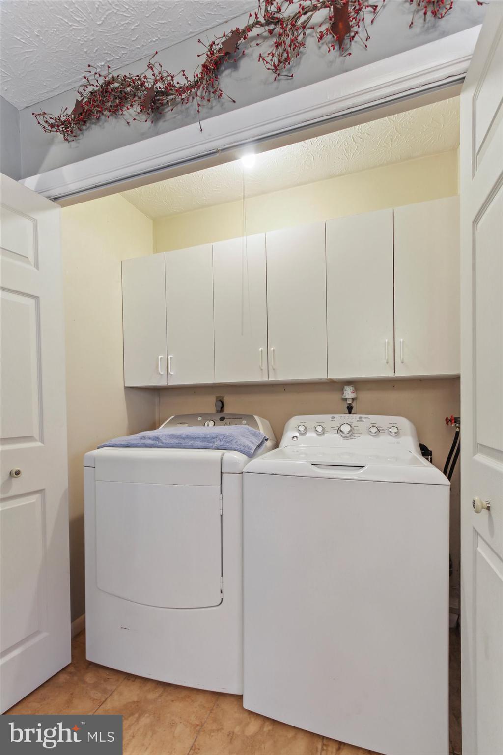 3244 Ridgeway Road Harrisburg, PA 17109 - Photo 10 of 26 Gallery Image 10