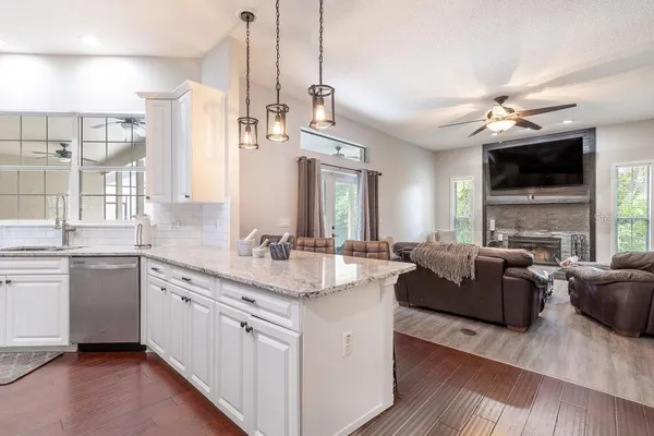 $475,000 | 34041 Valencia Drive, Leesburg, FL 34788