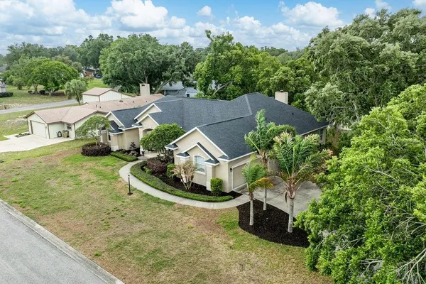 $475,000 | 34041 Valencia Drive, Leesburg, FL 34788