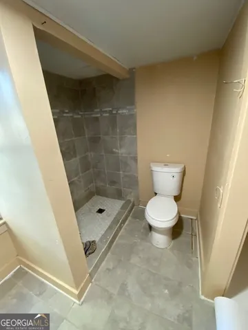 a view of a room with a empty space