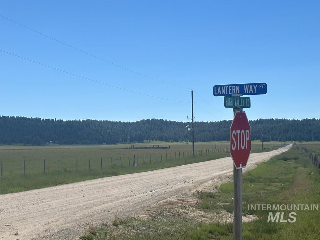 L16-b1 Lantern Way Cascade, ID 83611 - Photo 5 of 32