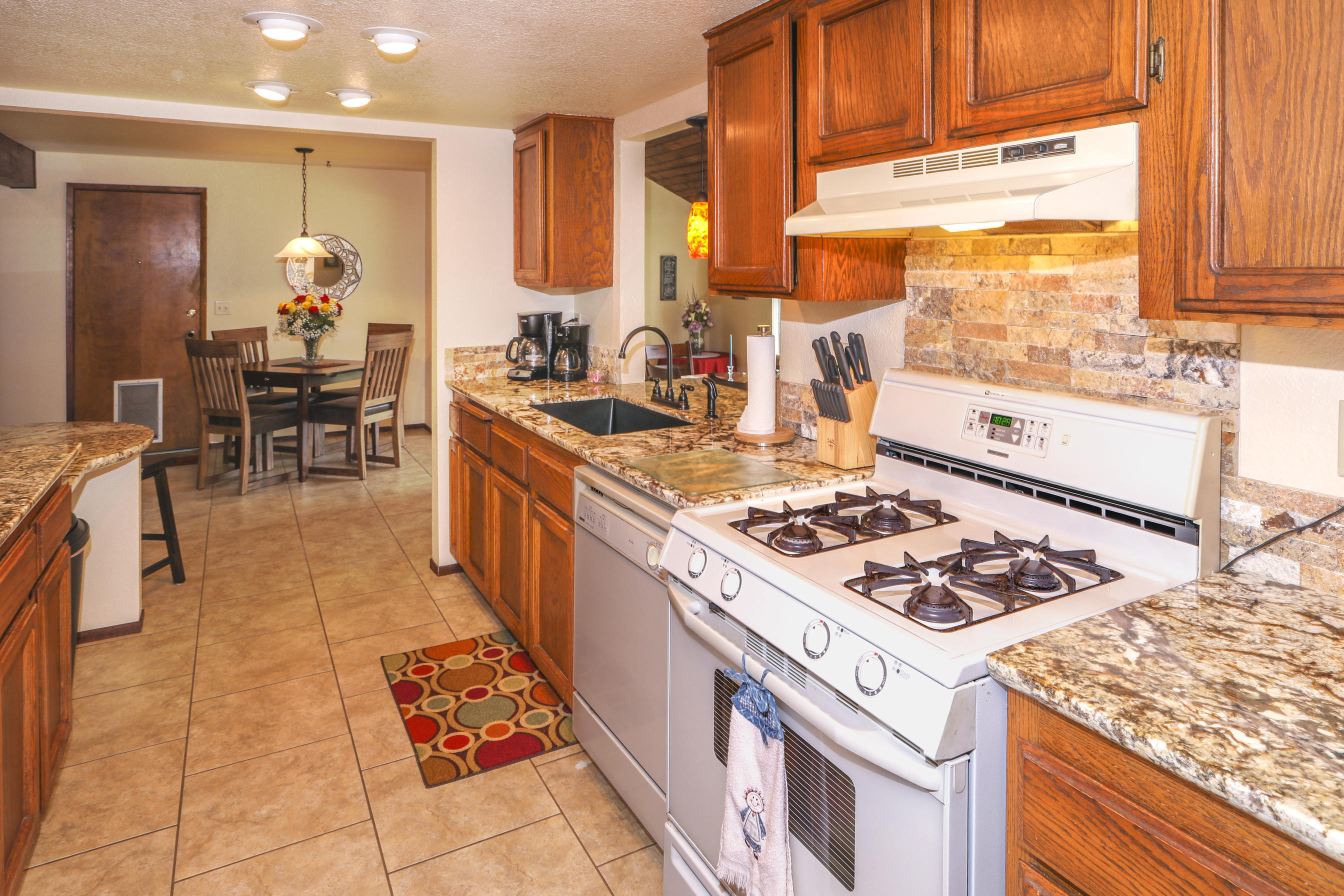 4584 Campton Road Eureka, CA 95503 - Photo 23 of 50