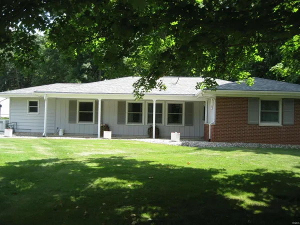 $325,000 | 2190 East 350 North, Bluffton, IN 46714