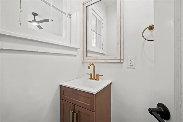 $1,215,000 | 426 West 57th Street, Kansas City, MO 64113