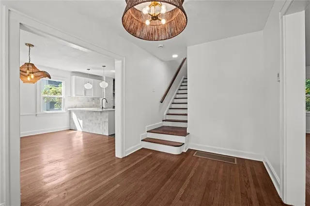 $1,215,000 | 426 West 57th Street, Kansas City, MO 64113