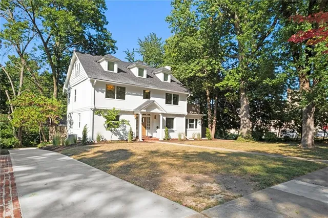 $1,215,000 | 426 West 57th Street, Kansas City, MO 64113