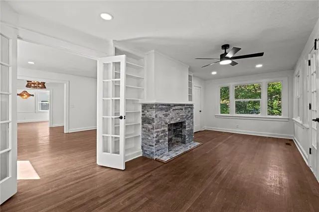 $1,215,000 | 426 West 57th Street, Kansas City, MO 64113