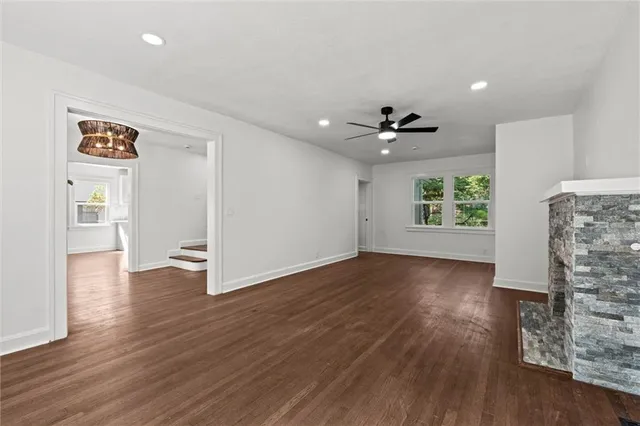 $1,215,000 | 426 West 57th Street, Kansas City, MO 64113