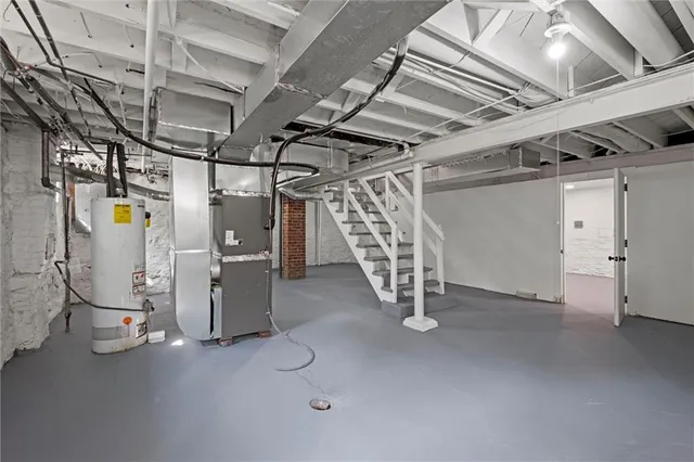 $1,215,000 | 426 West 57th Street, Kansas City, MO 64113