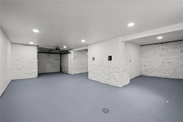 $1,215,000 | 426 West 57th Street, Kansas City, MO 64113