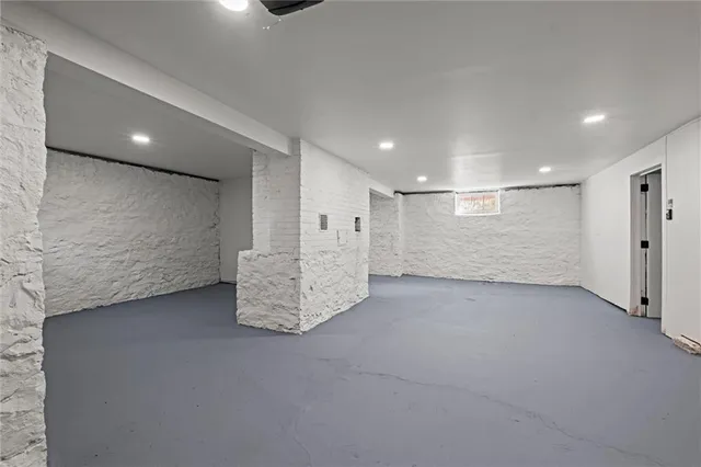 $1,215,000 | 426 West 57th Street, Kansas City, MO 64113