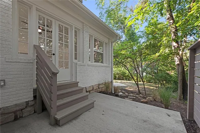 $1,215,000 | 426 West 57th Street, Kansas City, MO 64113