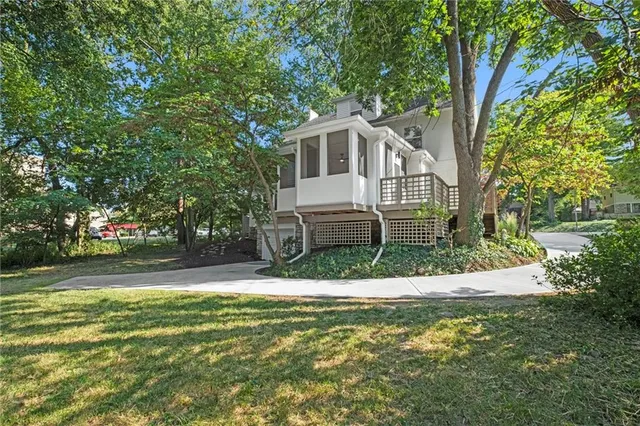 $1,215,000 | 426 West 57th Street, Kansas City, MO 64113