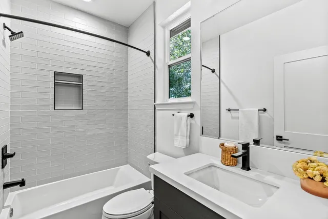 $1,485,000 | 943 Woodside Road, Redwood City, CA 94061