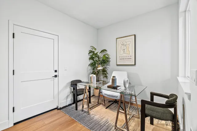 $1,485,000 | 943 Woodside Road, Redwood City, CA 94061