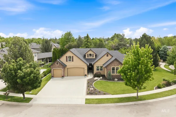 $1,325,000 | 685 West Watermoor Court, Eagle, ID 83616