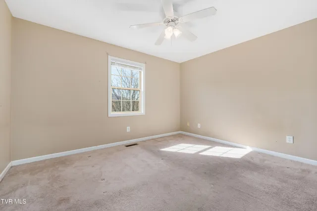 $170,000 | 518 D Pilgrim Court, Unit D, Johnson City, TN 37601