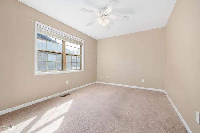 $170,000 | 518 D Pilgrim Court, Unit D, Johnson City, TN 37601