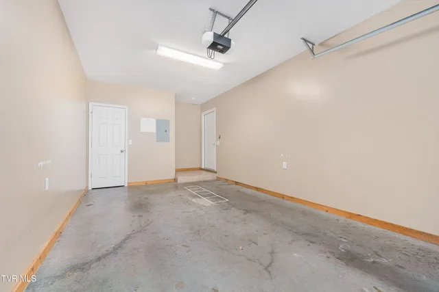 $170,000 | 518 D Pilgrim Court, Unit D, Johnson City, TN 37601