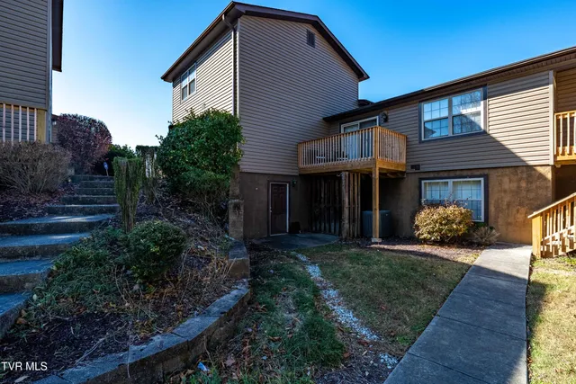 $170,000 | 518 D Pilgrim Court, Unit D, Johnson City, TN 37601